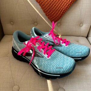 Women’s Brooks Ghost 14 Running Shoes 9